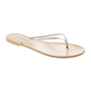 J. CREW Leather Pewter Flip Flop Sandals Size 6